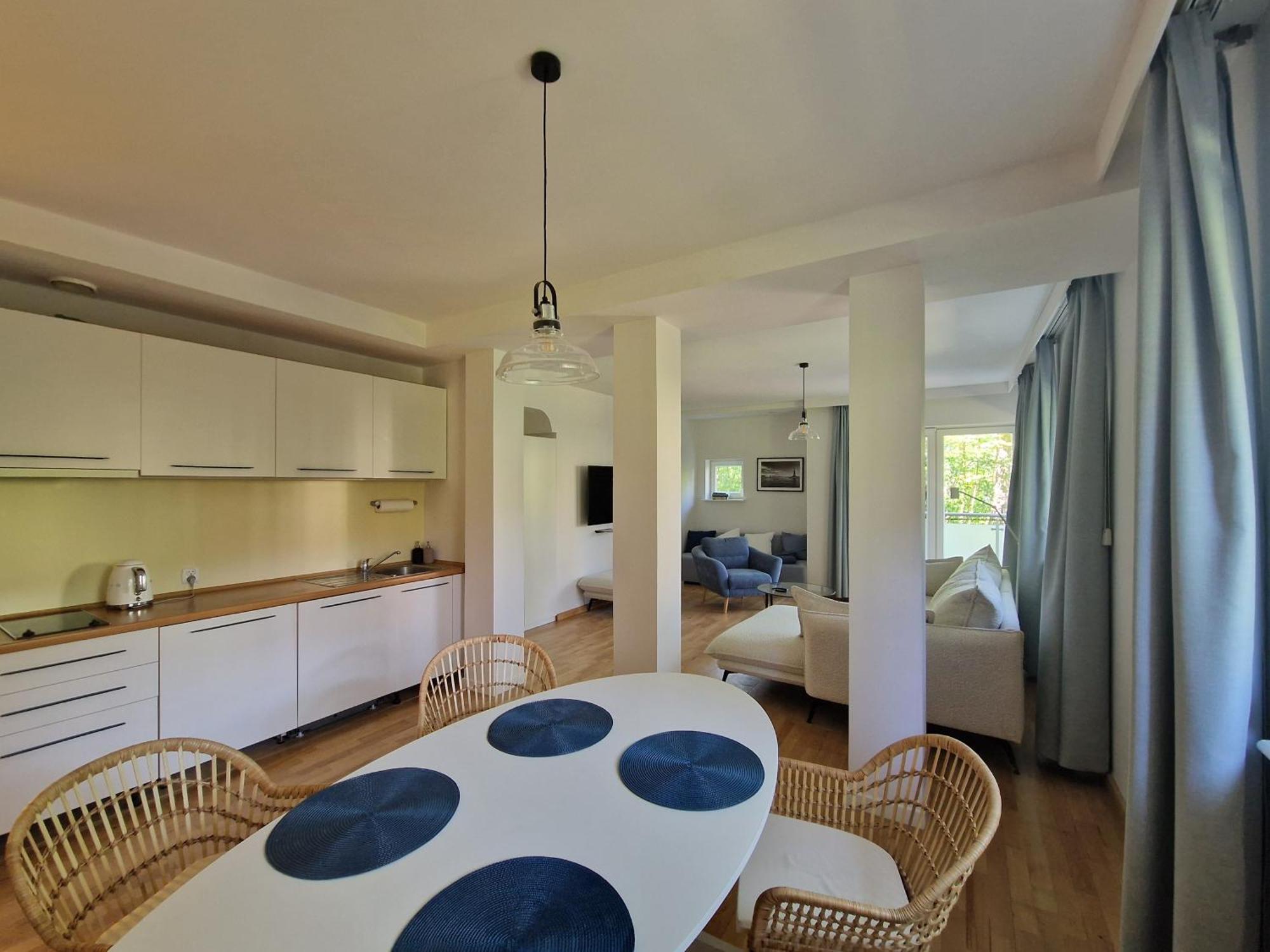 Apartament Verona Jurata Luaran gambar